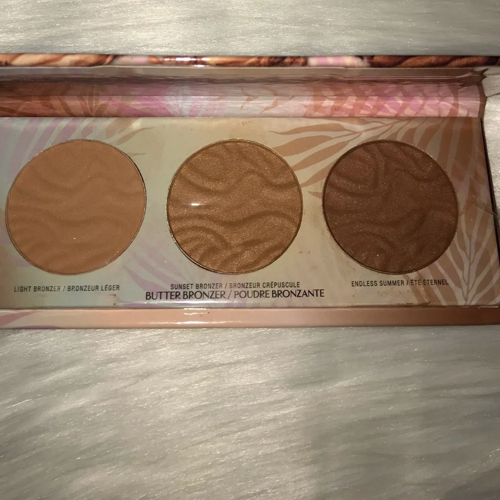 Physicians Formula Murumuru Butter Glow Face & Bronzer Palette